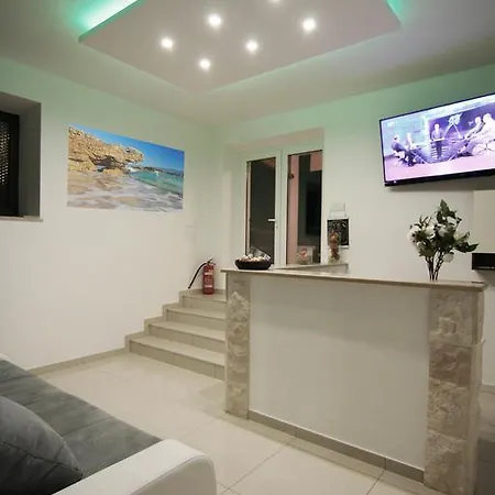 Rajski Dvor 1 Apartment