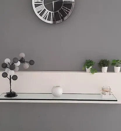 Rajski Dvor 1 דירה