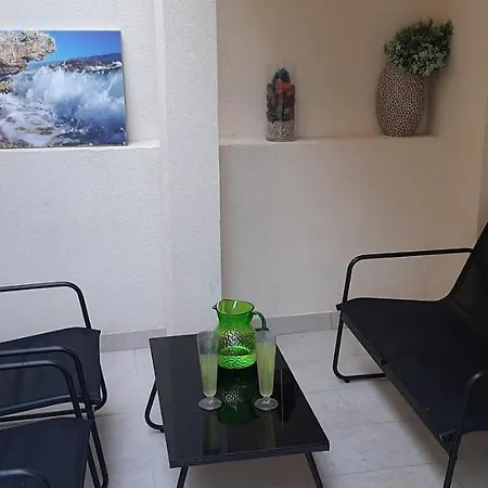 Rajski Dvor 1 בול