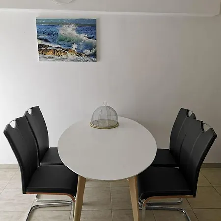 Rajski Dvor 1 Apartmán *