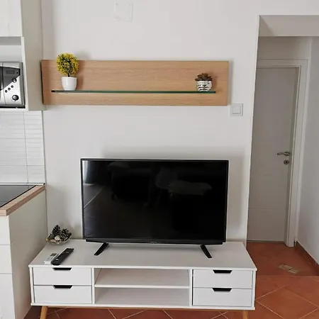 Rajski Dvor 1 דירה *