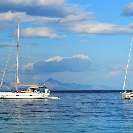 דירה Rajski Dvor 1 *