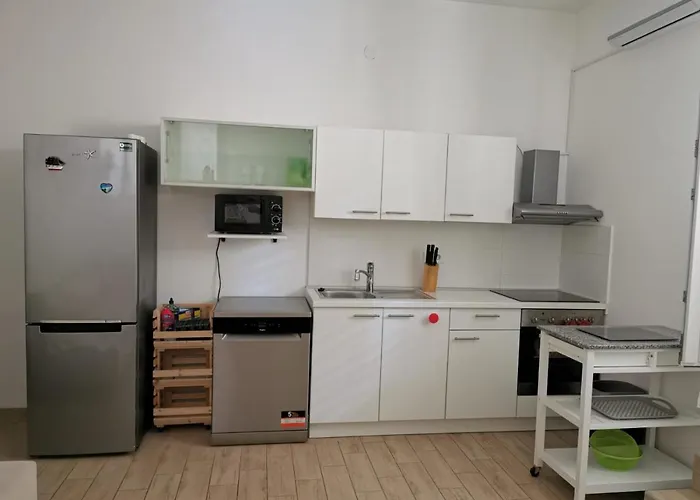 Rajski Dvor 1 Apartman *