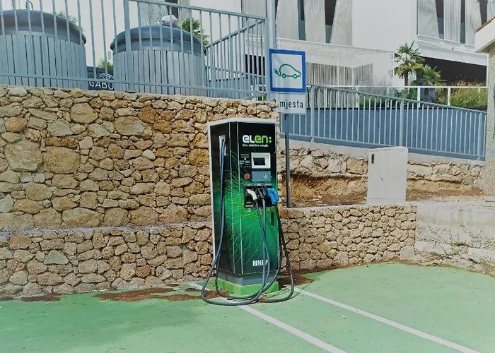 Rajski Dvor 1 Apartman